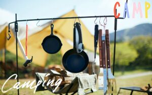 天板付きが便利すぎる！？意外と知らないハンガーラック最新トレンド